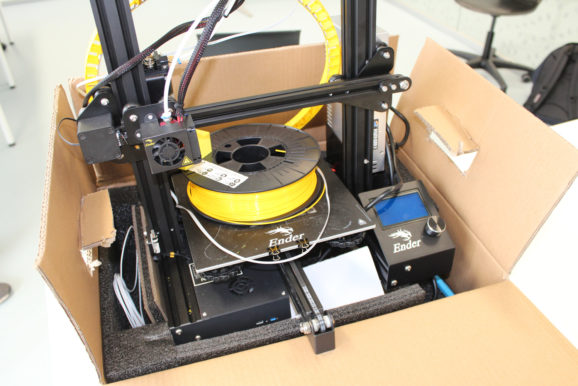 Schüler/innen bauen 25 D.I.Y 3D-Drucker in den Herbstferien