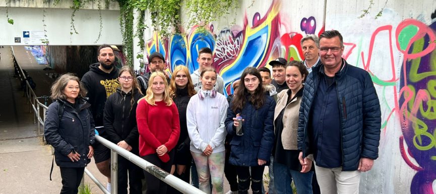 Unterführung in Lage wird zur Street-Art-Gallery